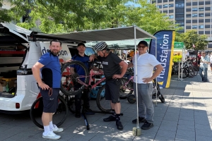 Die Radstationen der DasDies Service GmbH mit Werkstattwagen beim Bundes-Radsport-Treffen „Ride & Rock“ in Lünen